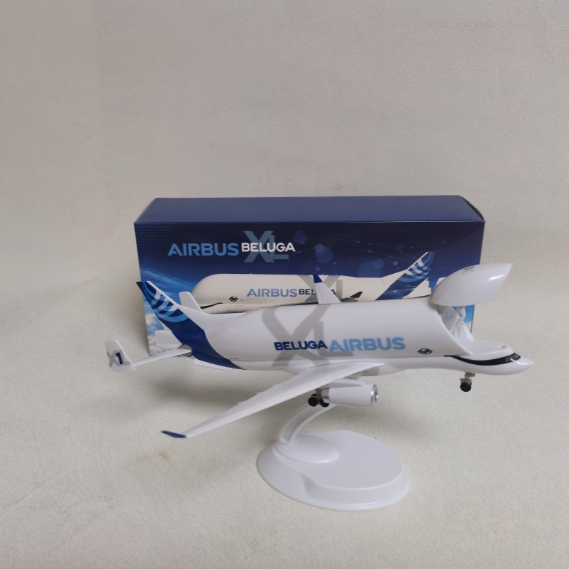 Model samolotu w skali 20 cm,  – Model Airplane Plastic recenzja i cena